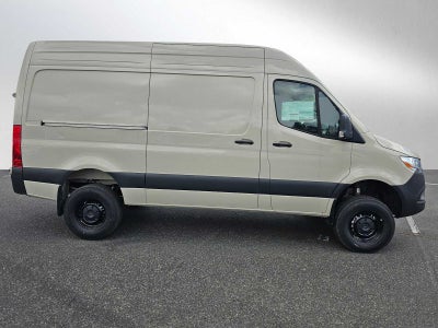2026 Mercedes-Benz Sprinter 2500 Standard Roof I4 Diesel HO 144 AWD