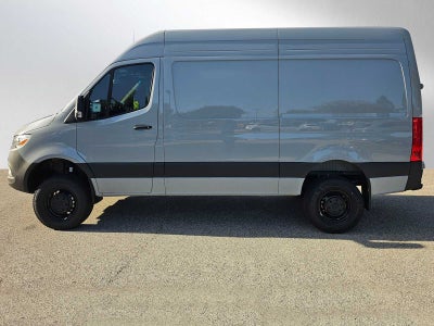 2026 Mercedes-Benz Sprinter 2500 Standard Roof I4 Diesel HO 144 AWD