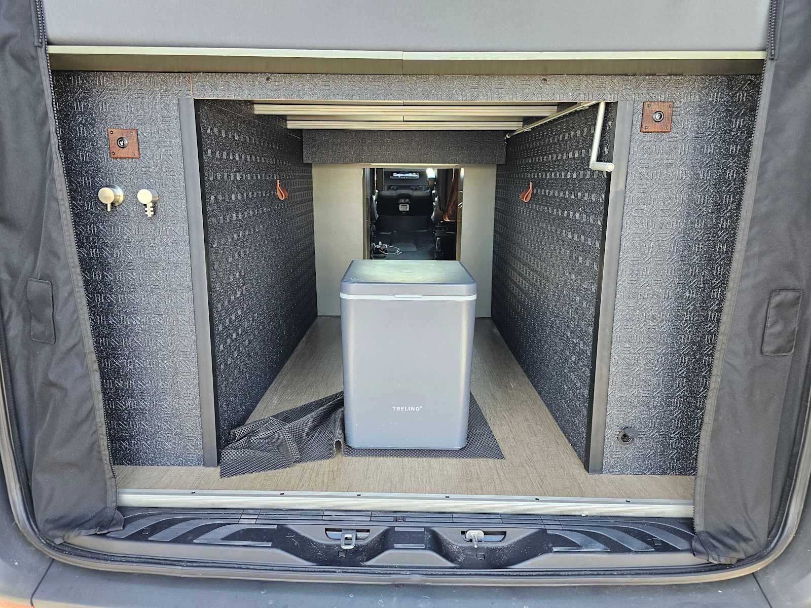 2024 Mercedes-Benz Sprinter Cargo 2500 Standard Roof I4 Diesel HO 144 AWD