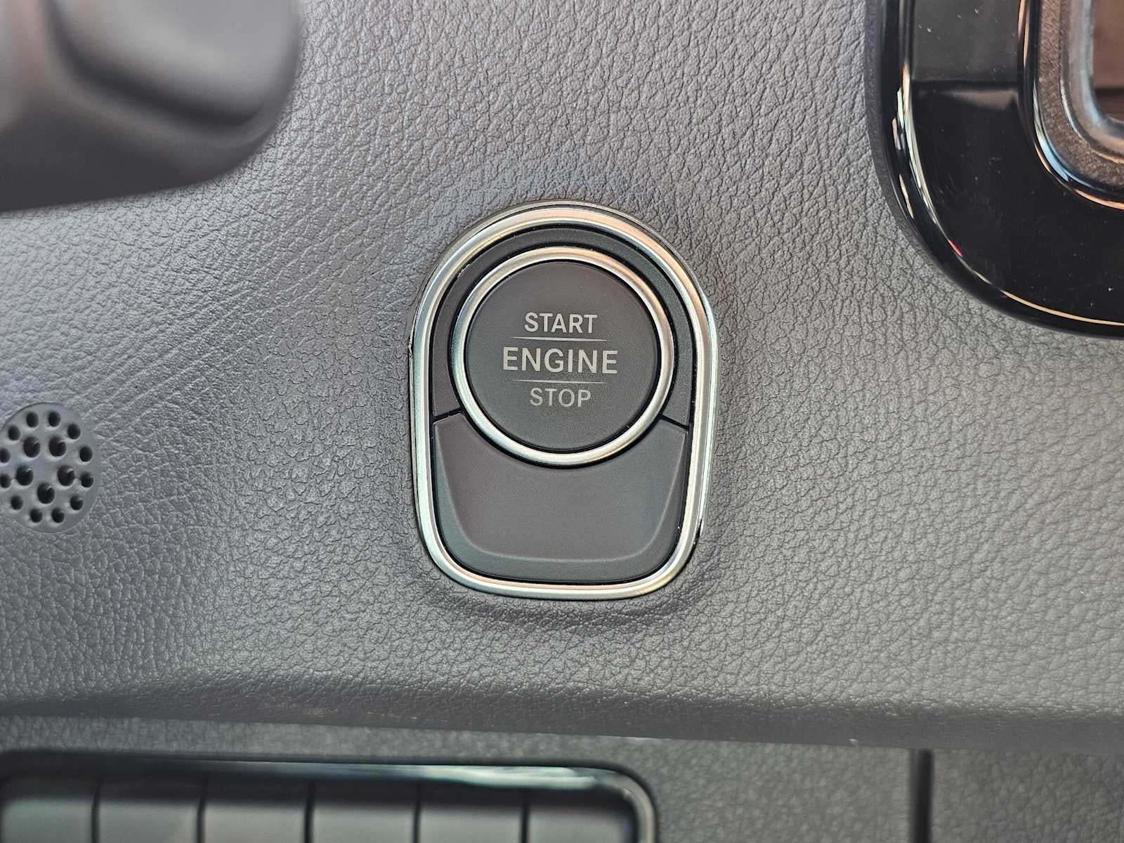 2024 Mercedes-Benz Sprinter Cargo 2500 Standard Roof I4 Diesel HO 144 AWD