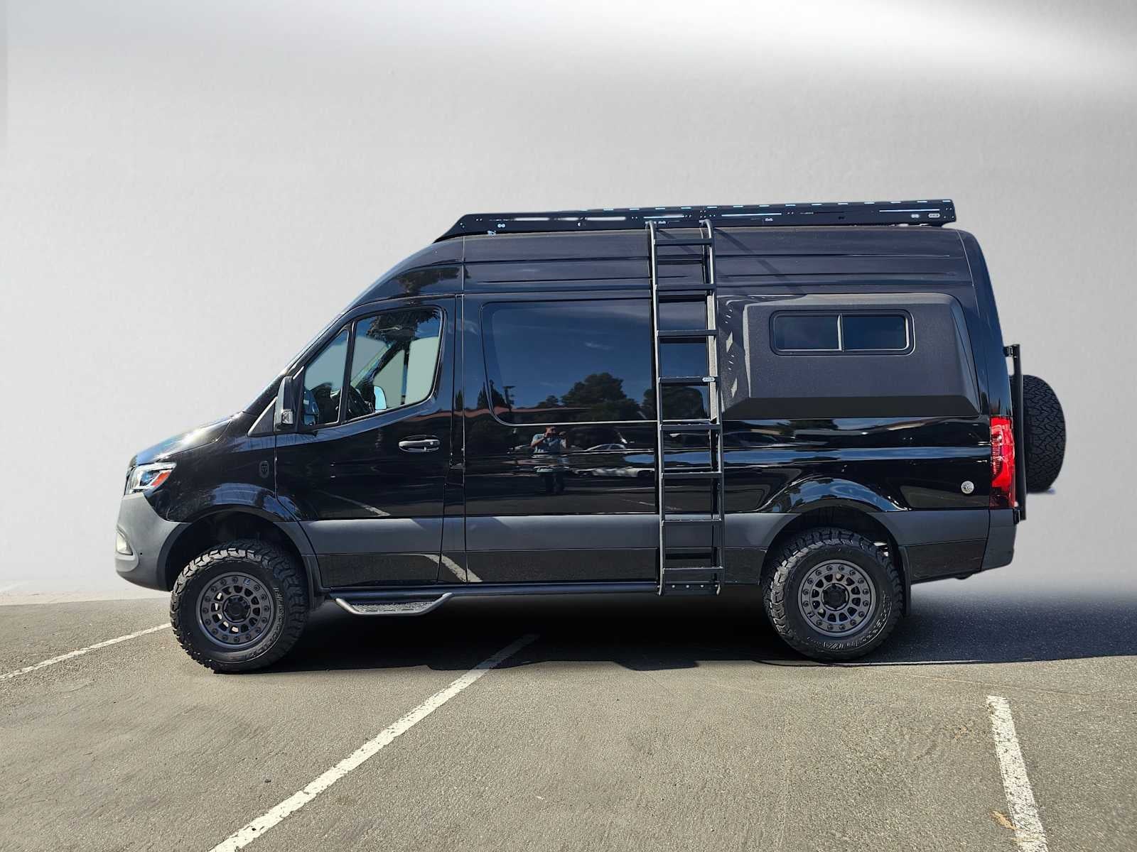 2024 Mercedes-Benz Sprinter Cargo 2500 Standard Roof I4 Diesel HO 144 AWD