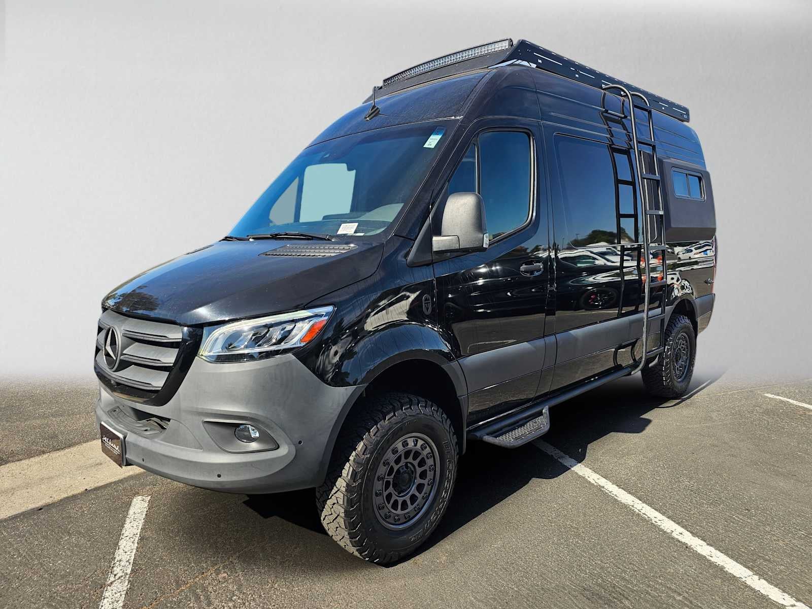 2024 Mercedes-Benz Sprinter Cargo 2500 Standard Roof I4 Diesel HO 144 AWD