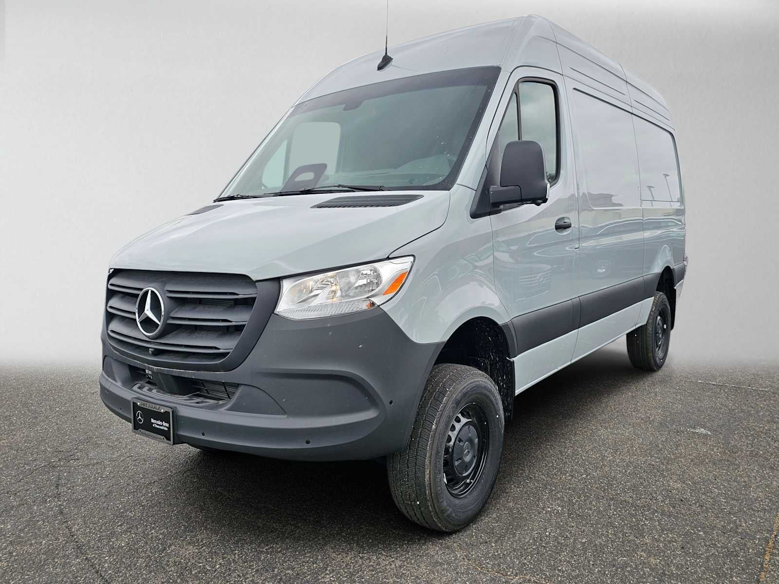 2025 Mercedes-Benz Sprinter Cargo Van 2500 Standard Roof I4 Diesel HO 144 AWD