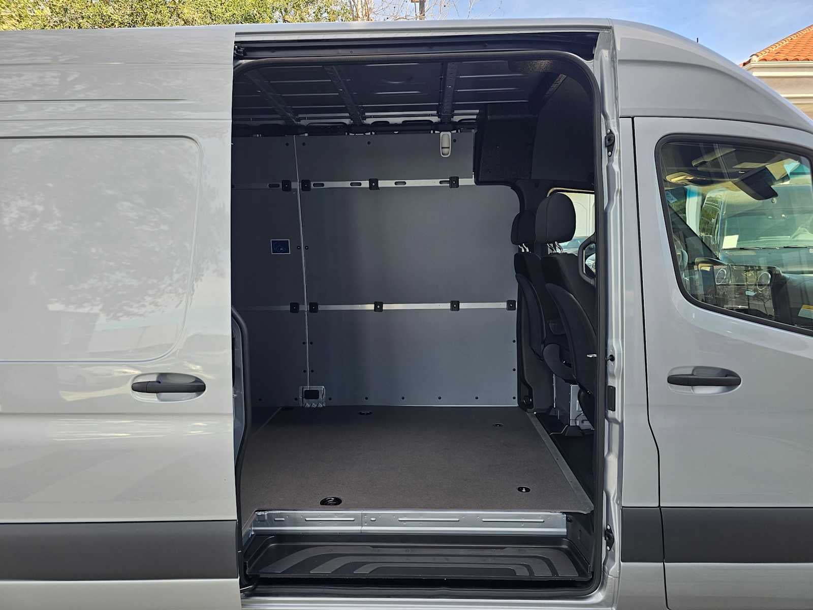 2025 Mercedes-Benz Sprinter Cargo Van 2500 High Roof I4 Diesel HO 170" RWD