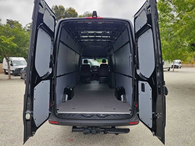 2025 Mercedes-Benz Sprinter Cargo Van 2500 High Roof I4 Diesel HO 170 RWD