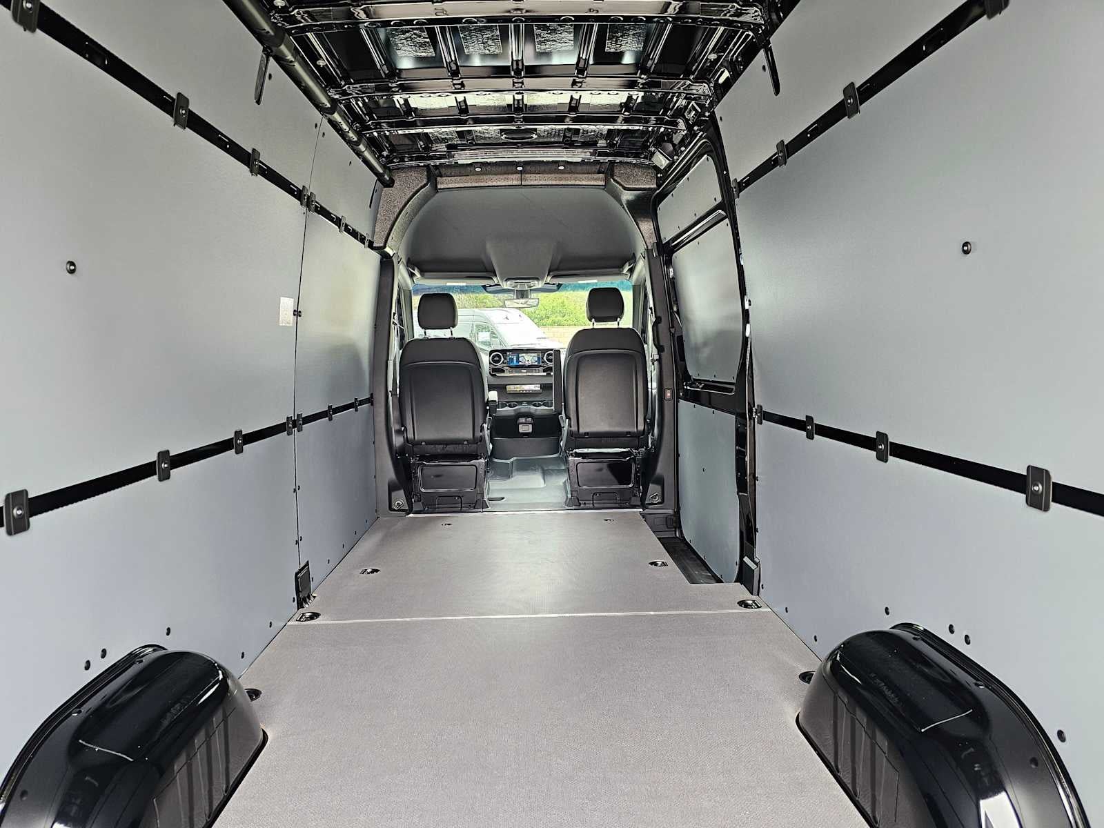 2025 Mercedes-Benz Sprinter Cargo Van 2500 High Roof I4 Diesel HO 170 RWD