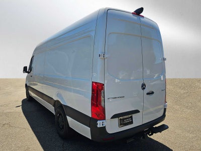 2026 Mercedes-Benz Sprinter 2500 High Roof I4 Diesel HO 170 RWD