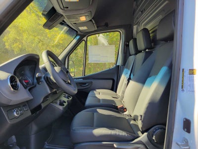 2026 Mercedes-Benz Sprinter Cargo 2500 High Roof I4 Diesel HO 170 RWD