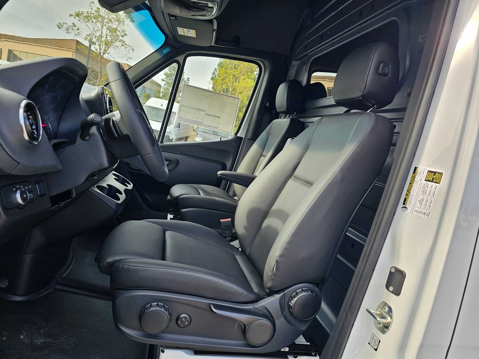 2025 Mercedes-Benz Sprinter Cargo Van 2500 High Roof I4 Diesel HO 170" RWD