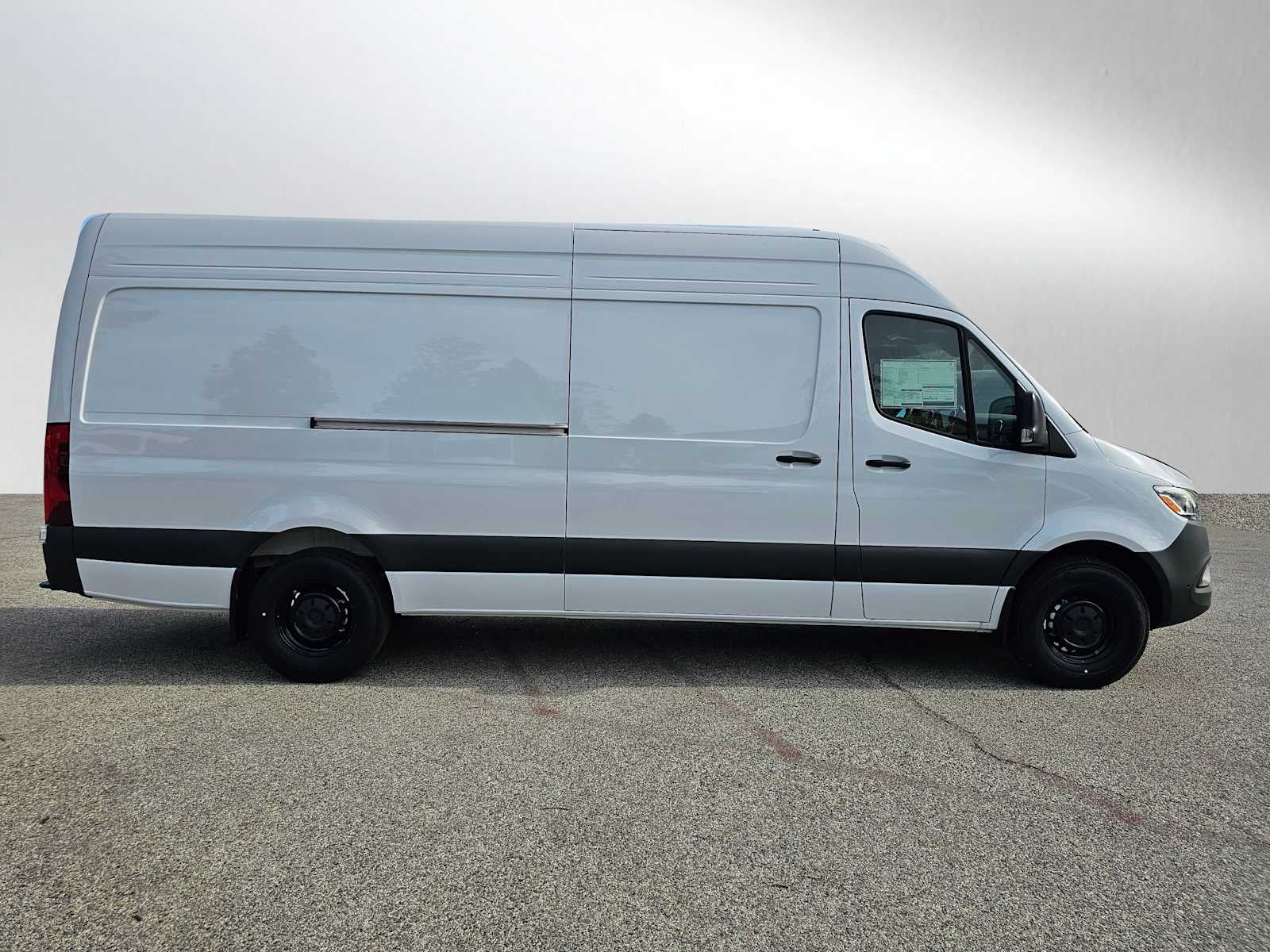 2025 Mercedes-Benz Sprinter Cargo Van 2500 High Roof I4 Diesel HO 170" RWD