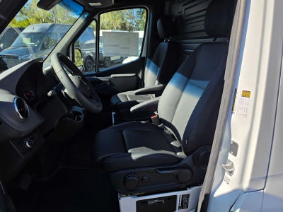 2026 Mercedes-Benz Sprinter Cargo 2500 High Roof I4 Diesel HO 170 RWD