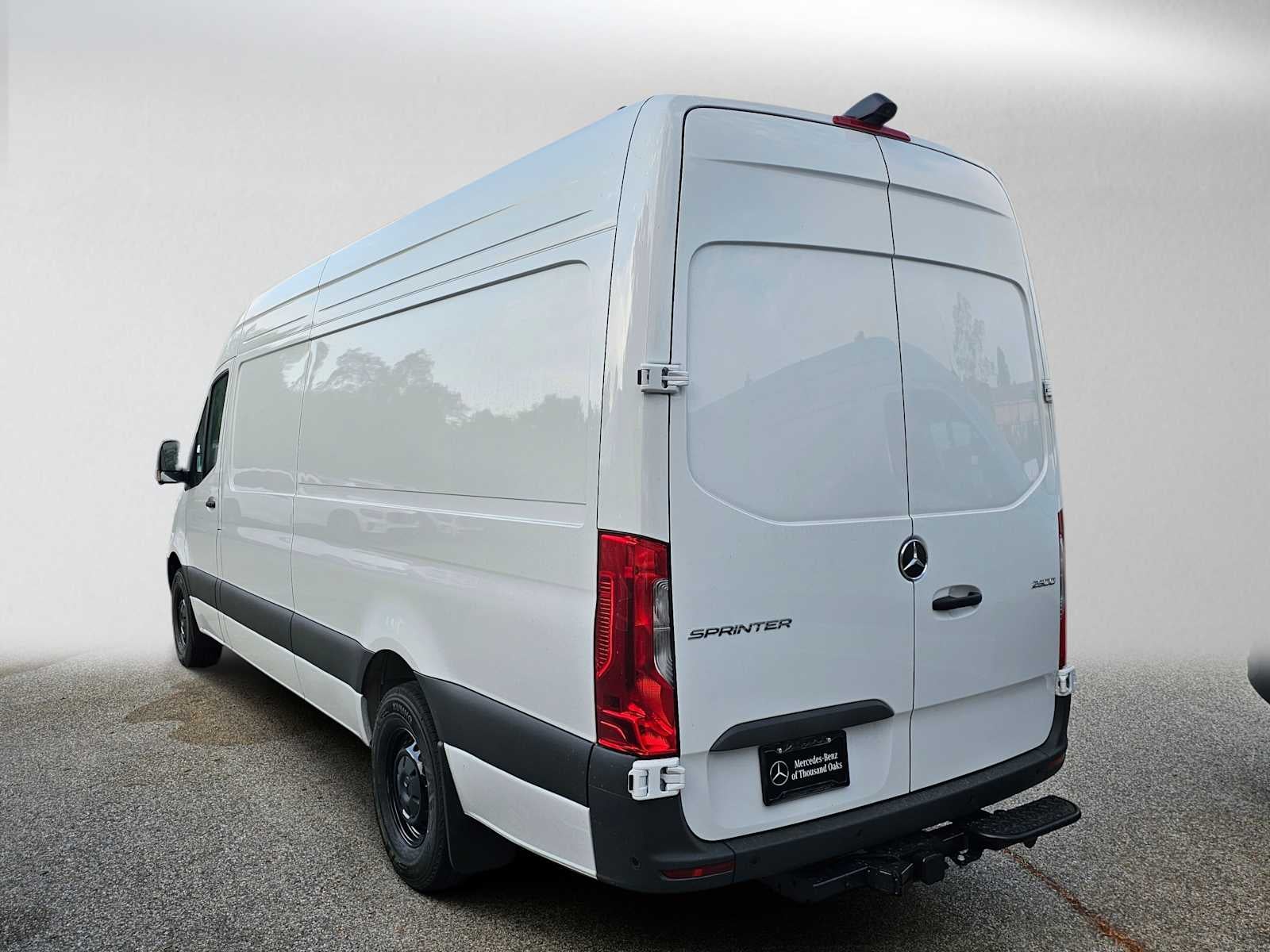 2026 Mercedes-Benz Sprinter Cargo 2500 High Roof I4 Diesel HO 170 RWD