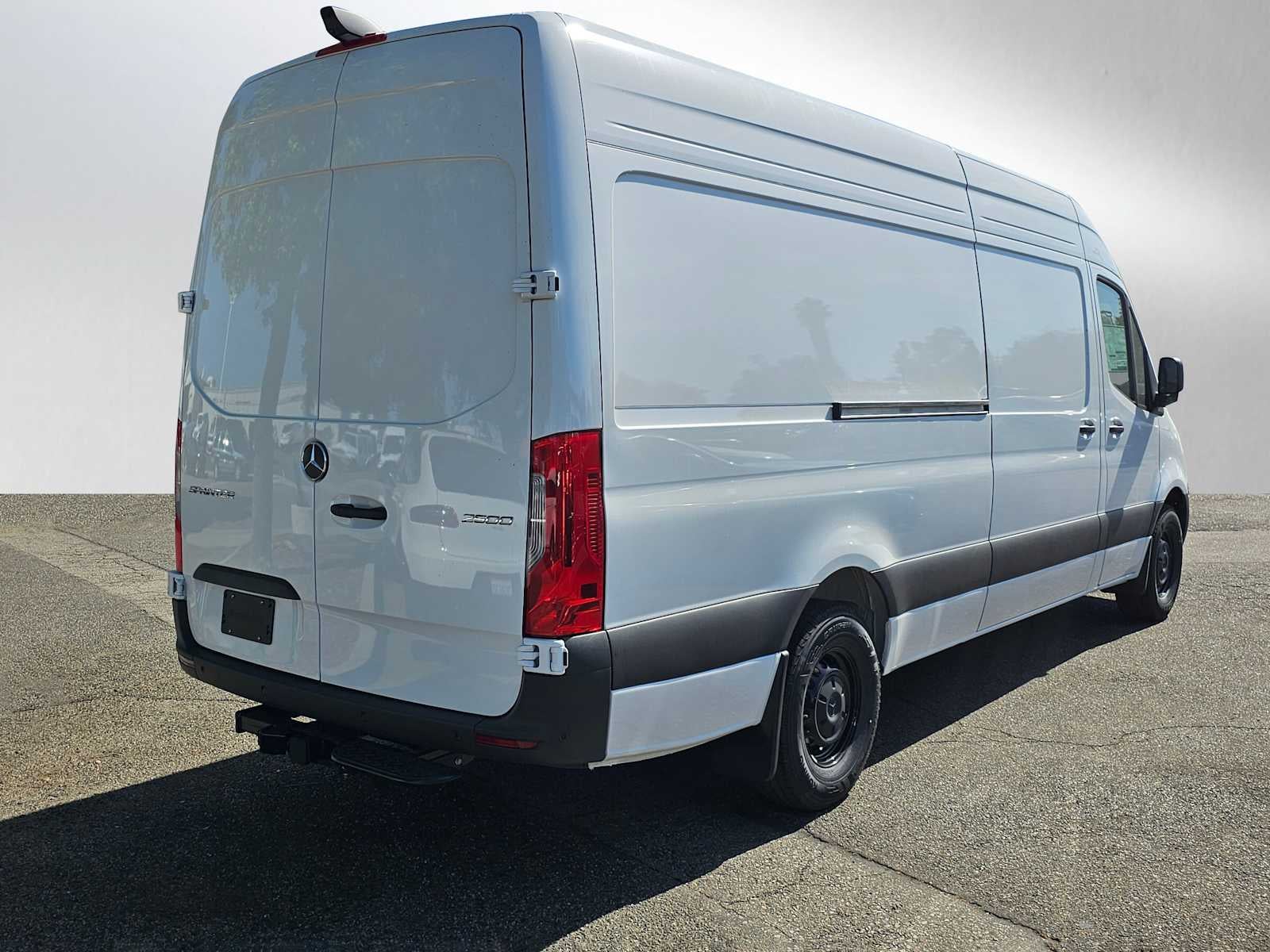 2025 Mercedes-Benz Sprinter Cargo Van 2500 High Roof I4 Diesel HO 170" RWD