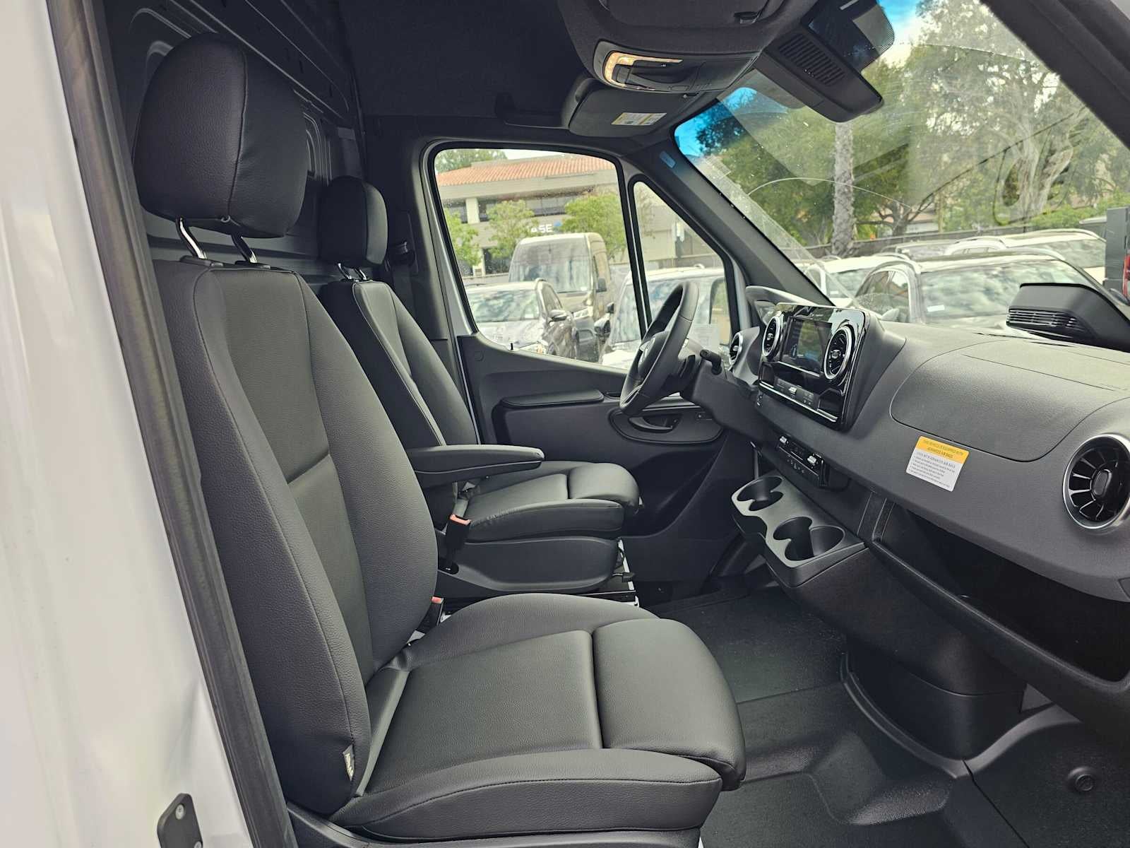 2026 Mercedes-Benz Sprinter Cargo 2500 High Roof I4 Diesel HO 170 RWD