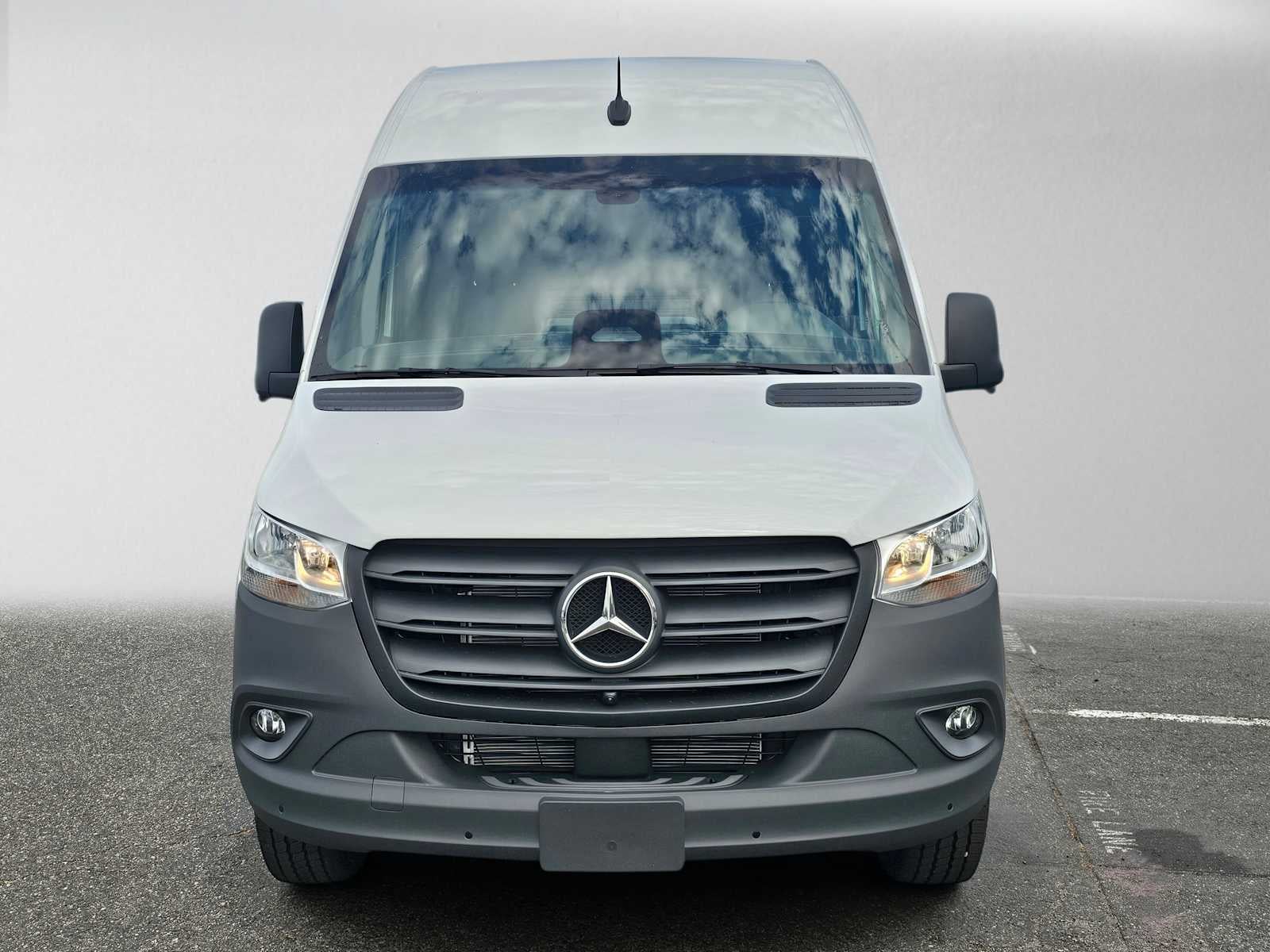 2026 Mercedes-Benz Sprinter Cargo 2500 High Roof I4 Diesel HO 170 RWD