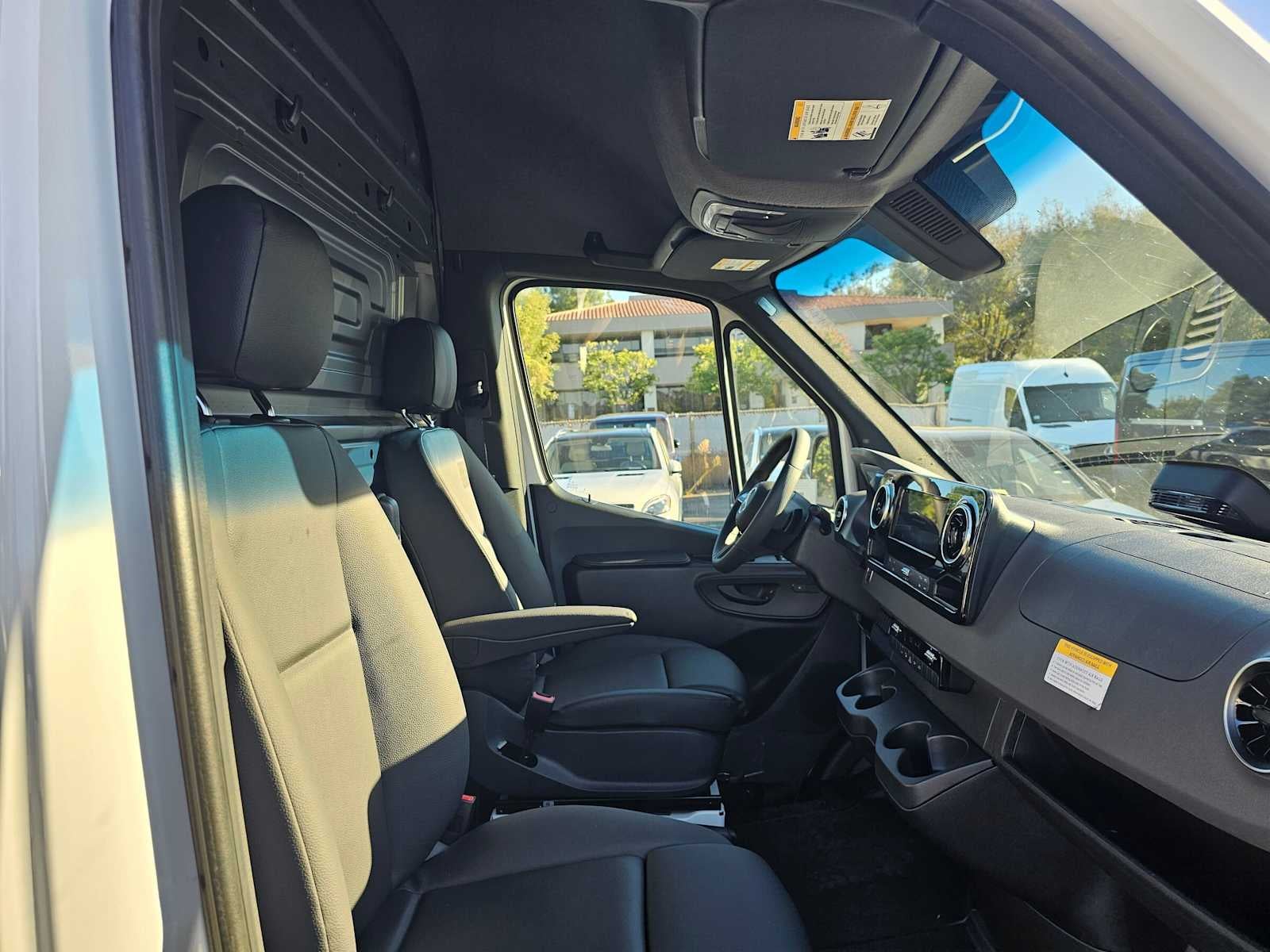 2026 Mercedes-Benz Sprinter Cargo 2500 High Roof I4 Diesel HO 170 RWD