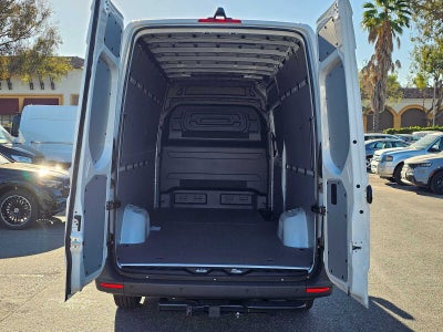 2026 Mercedes-Benz Sprinter Cargo 2500 High Roof I4 Diesel HO 170 RWD