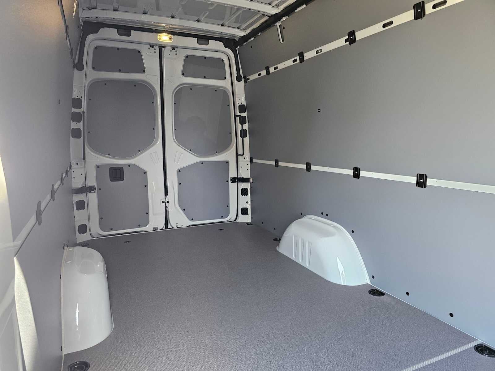 2026 Mercedes-Benz Sprinter Cargo 2500 High Roof I4 Diesel HO 170 RWD
