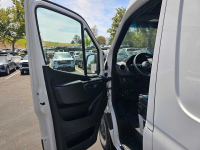 2026 Mercedes-Benz Sprinter Cargo 2500 High Roof I4 Diesel HO 170 RWD