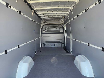 2026 Mercedes-Benz Sprinter Cargo 2500 High Roof I4 Diesel HO 170 RWD