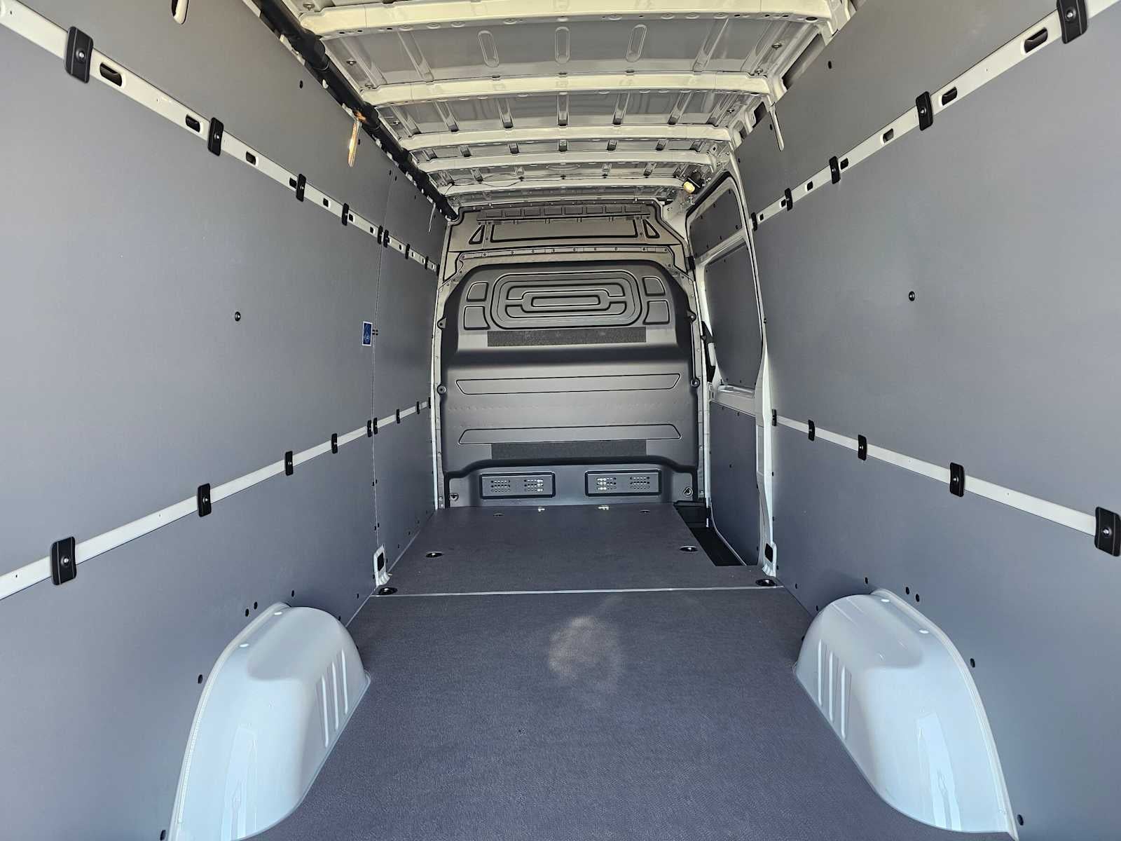 2026 Mercedes-Benz Sprinter Cargo 2500 High Roof I4 Diesel HO 170 RWD