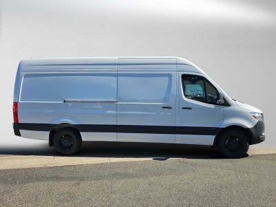 2026 Mercedes-Benz Sprinter Cargo 2500 High Roof I4 Diesel HO 170 RWD