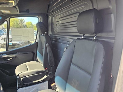 2026 Mercedes-Benz Sprinter Cargo 2500 High Roof I4 Diesel HO 170 RWD