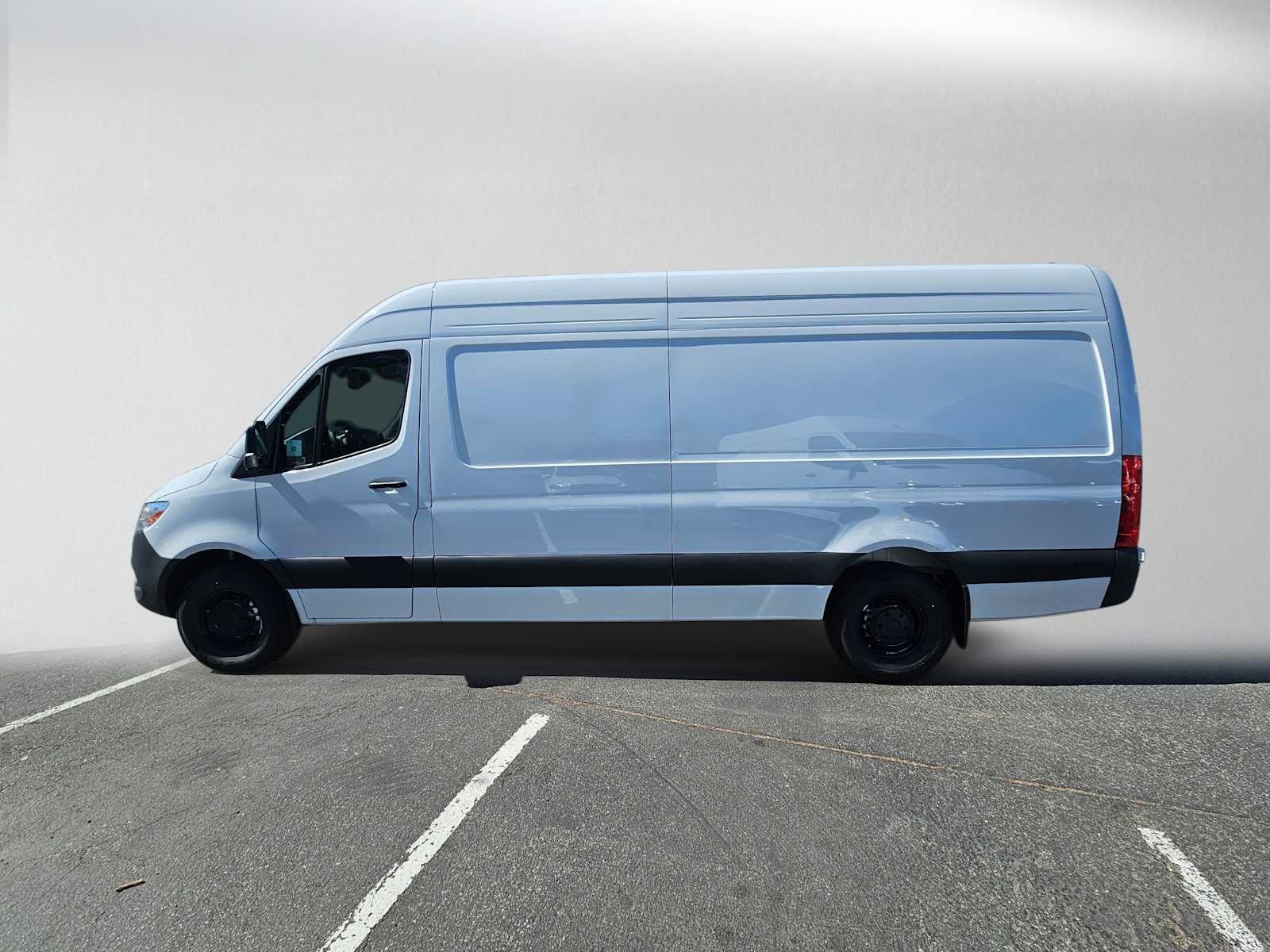 2026 Mercedes-Benz Sprinter Cargo 2500 High Roof I4 Diesel HO 170 RWD
