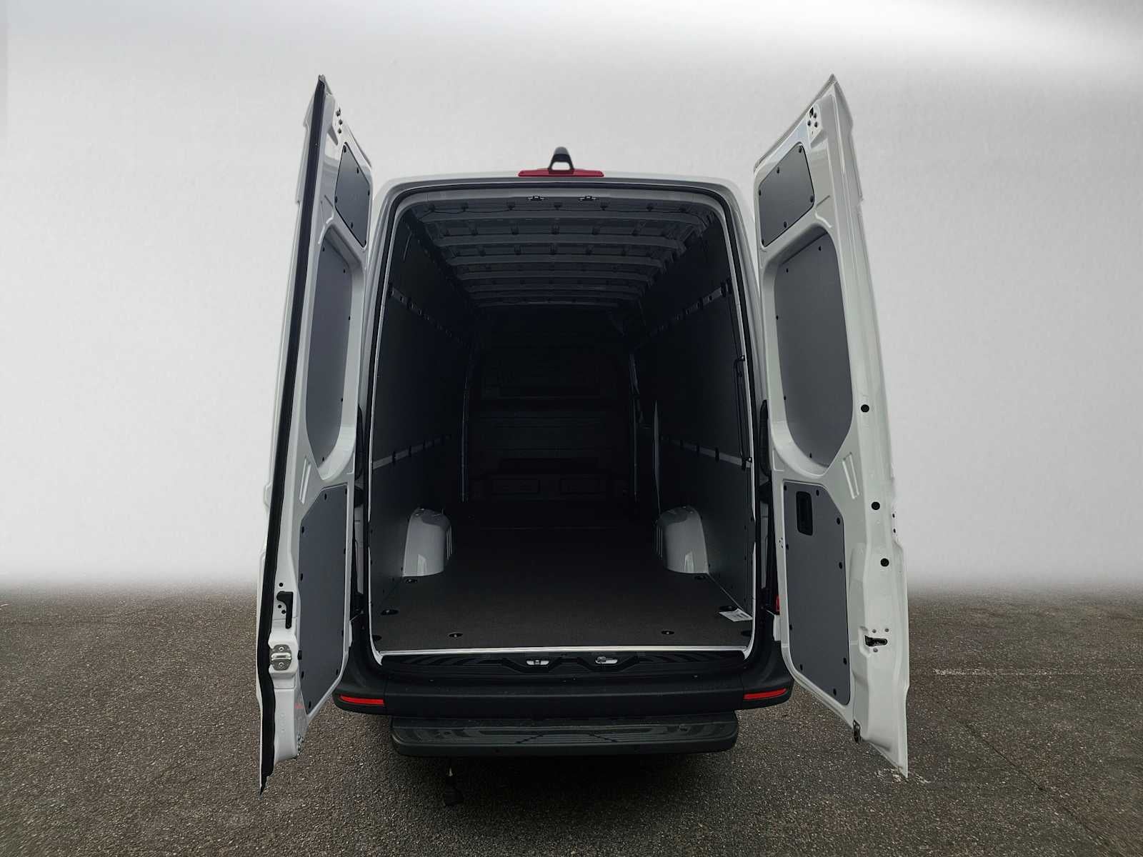 2026 Mercedes-Benz Sprinter Cargo 2500 High Roof I4 Diesel HO 170 Extended RWD