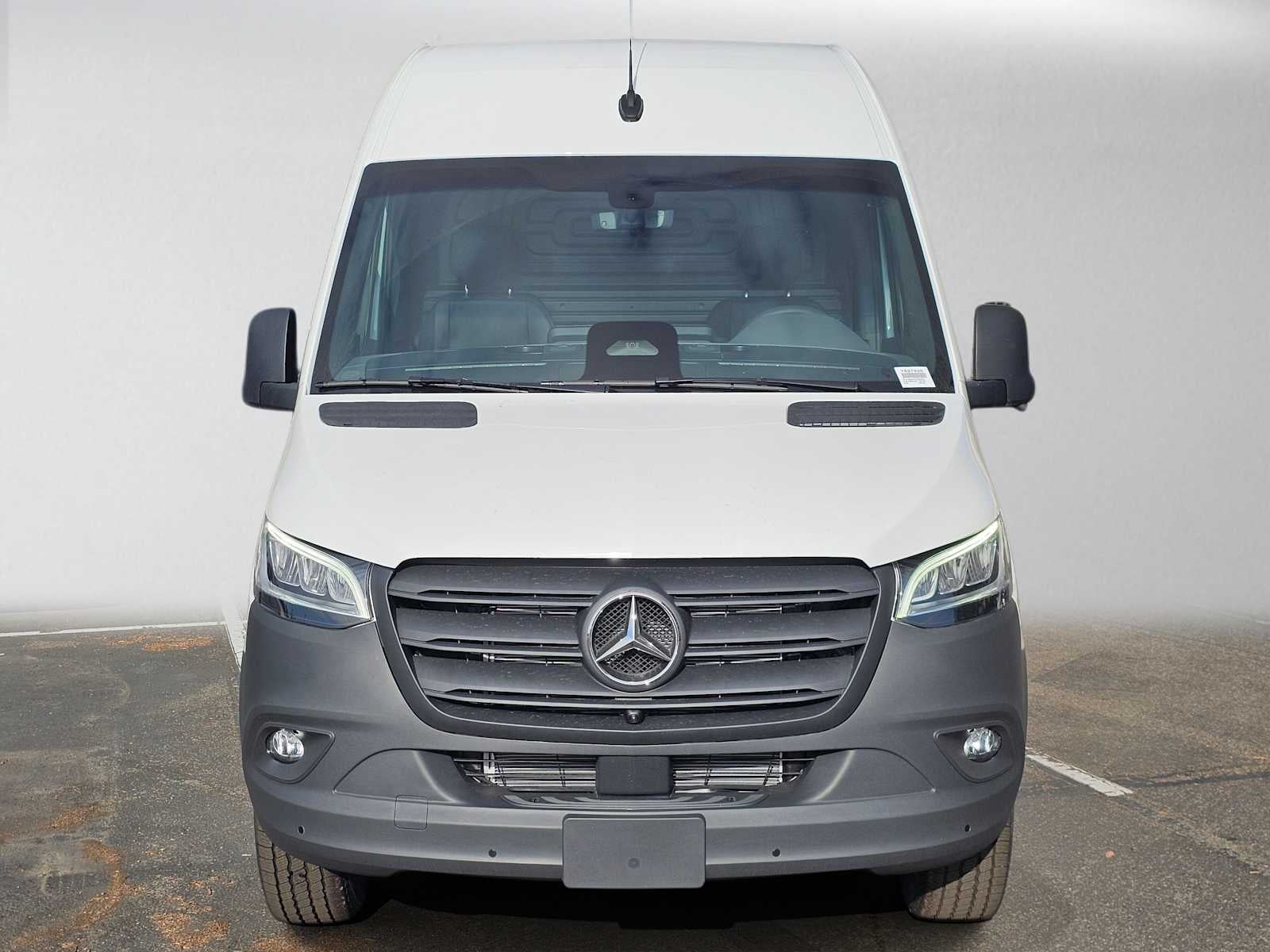 2026 Mercedes-Benz Sprinter Cargo 2500 High Roof I4 Diesel HO 170 Extended RWD
