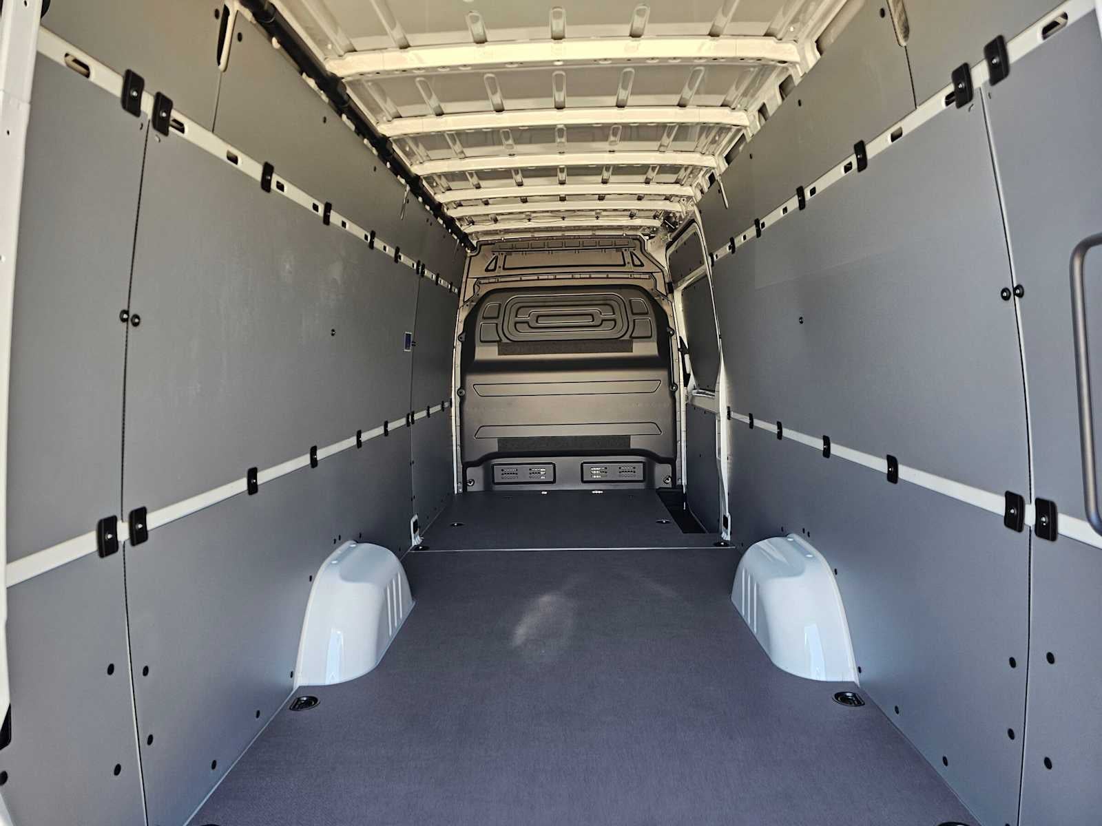 2026 Mercedes-Benz Sprinter Cargo 2500 High Roof I4 Diesel HO 170 Extended RWD
