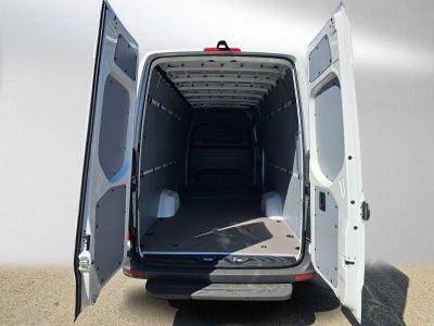 2026 Mercedes-Benz Sprinter Cargo 2500 High Roof I4 Diesel HO 170 Extended RWD