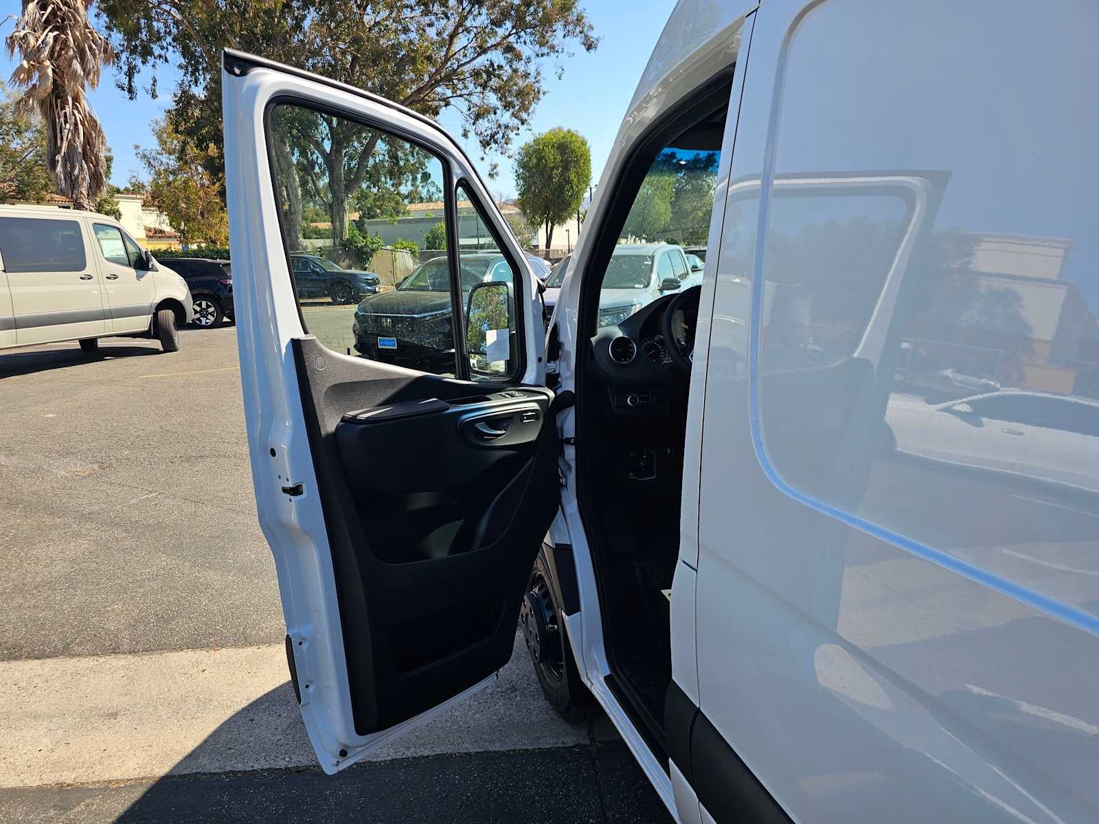 2026 Mercedes-Benz Sprinter Cargo Van 3500XD High Roof I4 Diesel HO 170 RWD