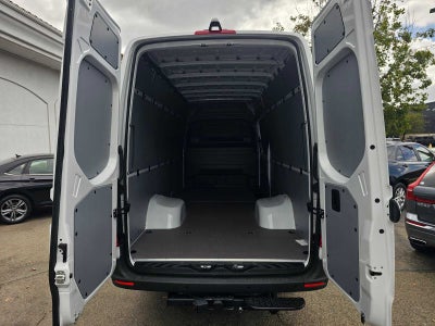 2026 Mercedes-Benz Sprinter Cargo 3500XD High Roof I4 Diesel HO 170 RWD