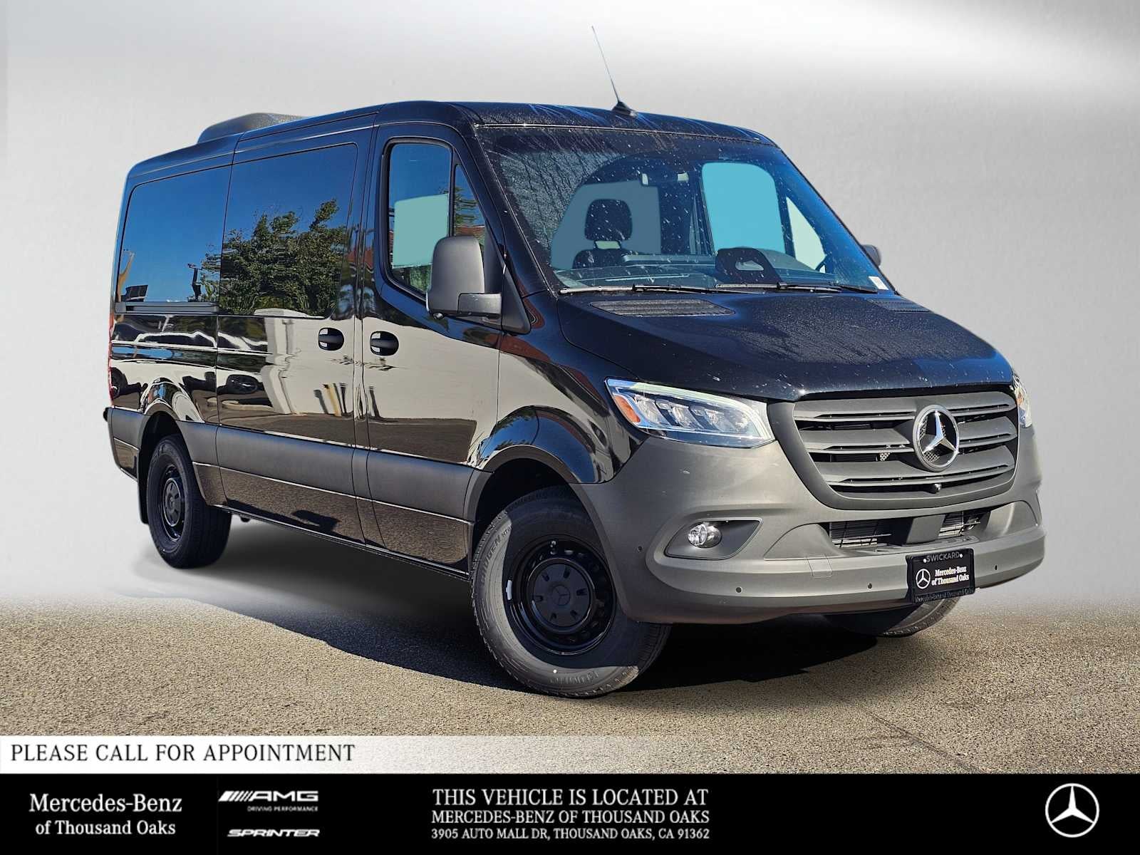 2026 Mercedes-Benz Sprinter Passenger 2500 Standard Roof I4 Diesel 144 RWD