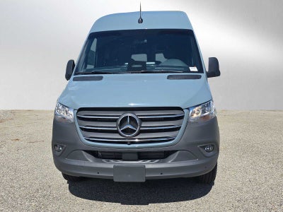 2025 Mercedes-Benz Sprinter Passenger Van 2500 Standard Roof I4 Diesel HO 144 RWD