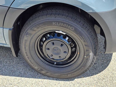 2025 Mercedes-Benz Sprinter Passenger Van 2500 Standard Roof I4 Diesel HO 144 RWD