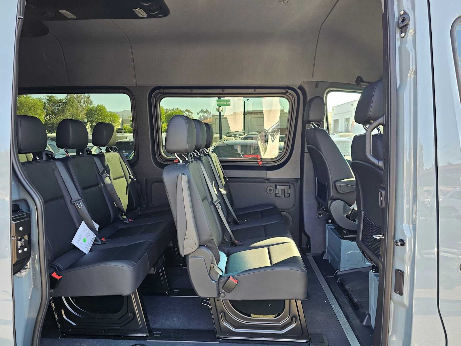 2026 Mercedes-Benz Sprinter Passenger Van 2500 Standard Roof I4 Diesel HO 144 RWD