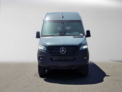 2026 Mercedes-Benz Sprinter Passenger Van 2500 Standard Roof I4 Diesel HO 144 AWD