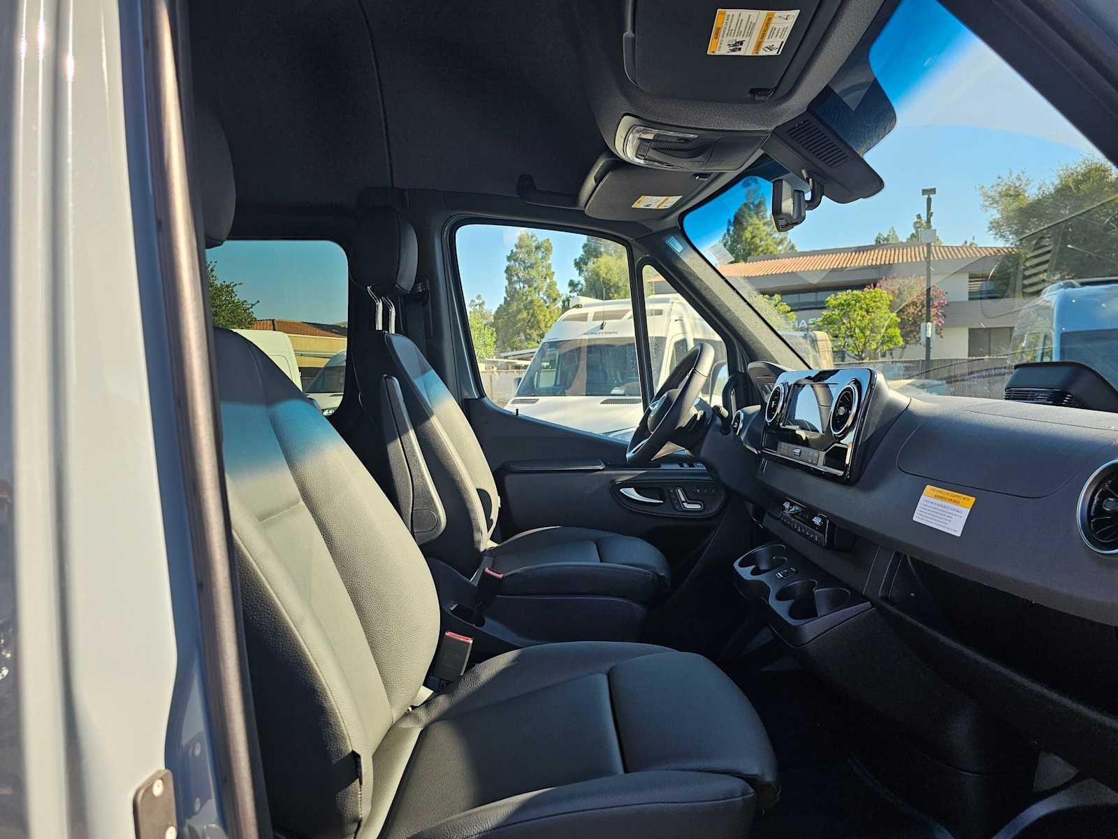 2026 Mercedes-Benz Sprinter Passenger 2500 Standard Roof I4 Diesel HO 144 AWD