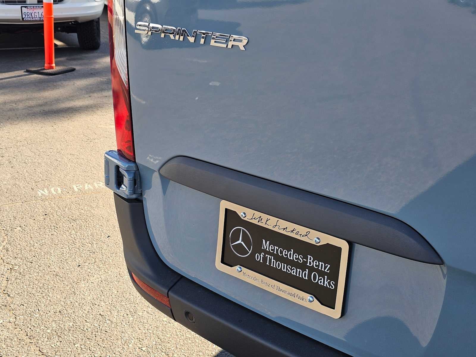 2026 Mercedes-Benz Sprinter Passenger 2500 Standard Roof I4 Diesel HO 144 AWD