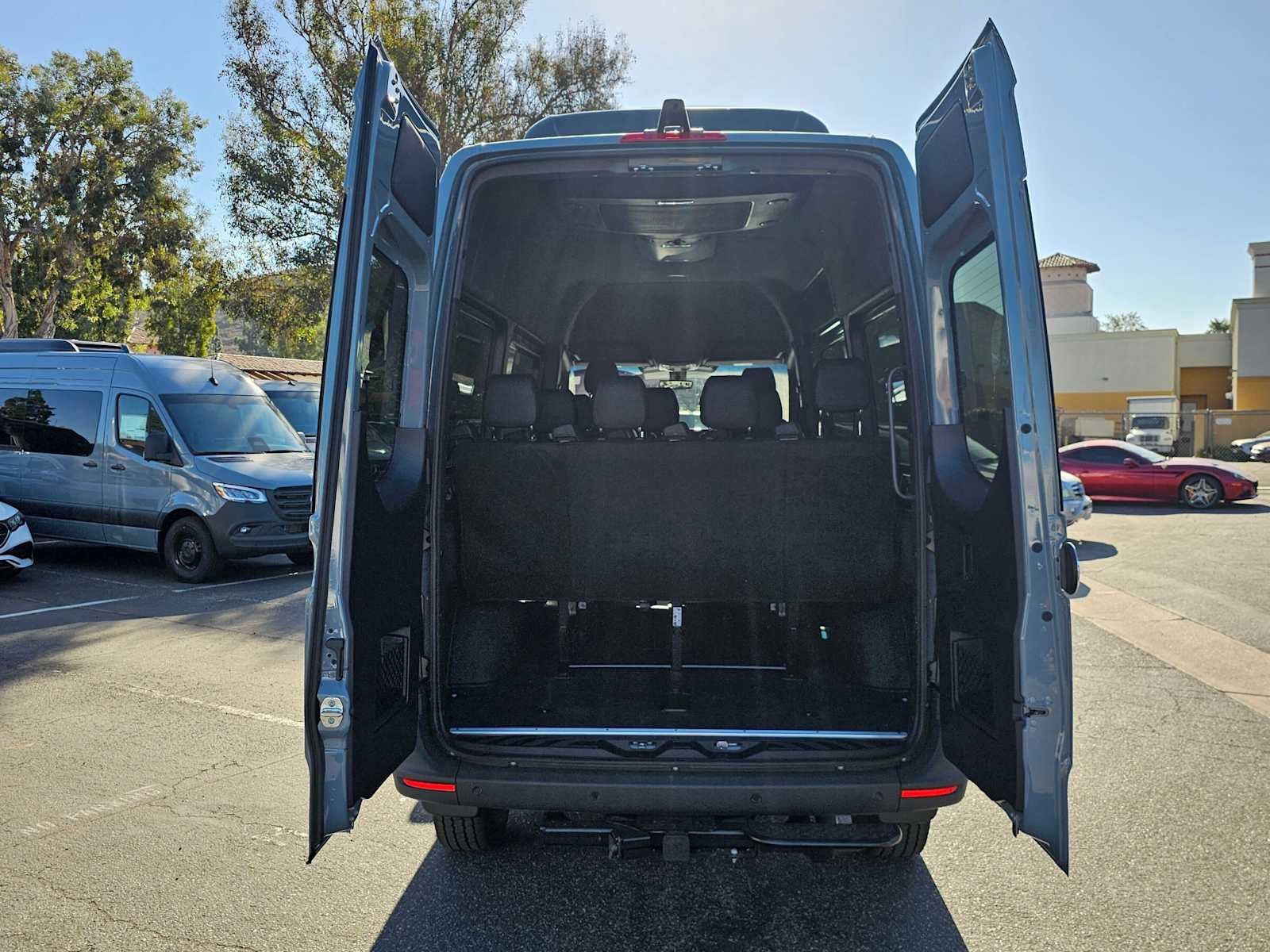 2026 Mercedes-Benz Sprinter Passenger 2500 Standard Roof I4 Diesel HO 144 AWD