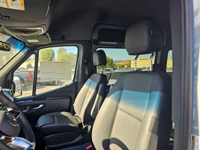 2026 Mercedes-Benz Sprinter Passenger 2500 Standard Roof I4 Diesel HO 144 AWD
