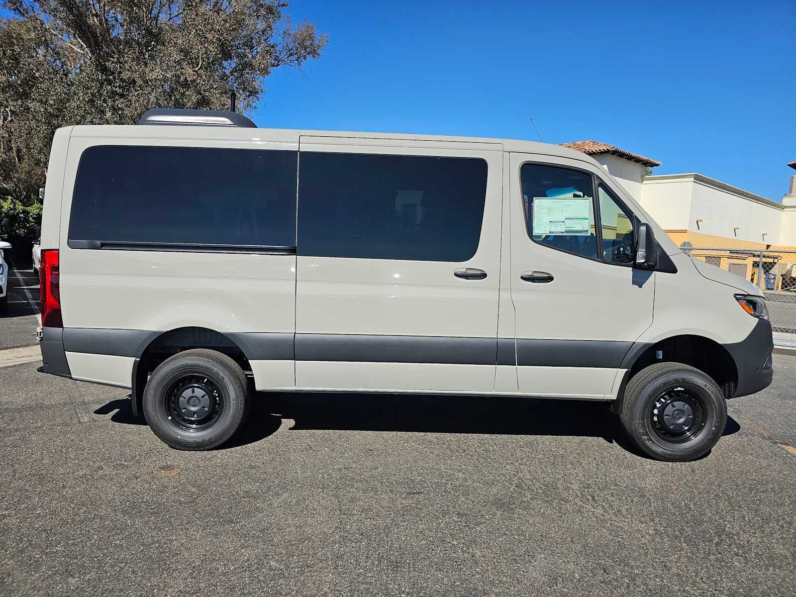 2026 Mercedes-Benz Sprinter Passenger Van 2500 Standard Roof I4 Diesel HO 144 AWD