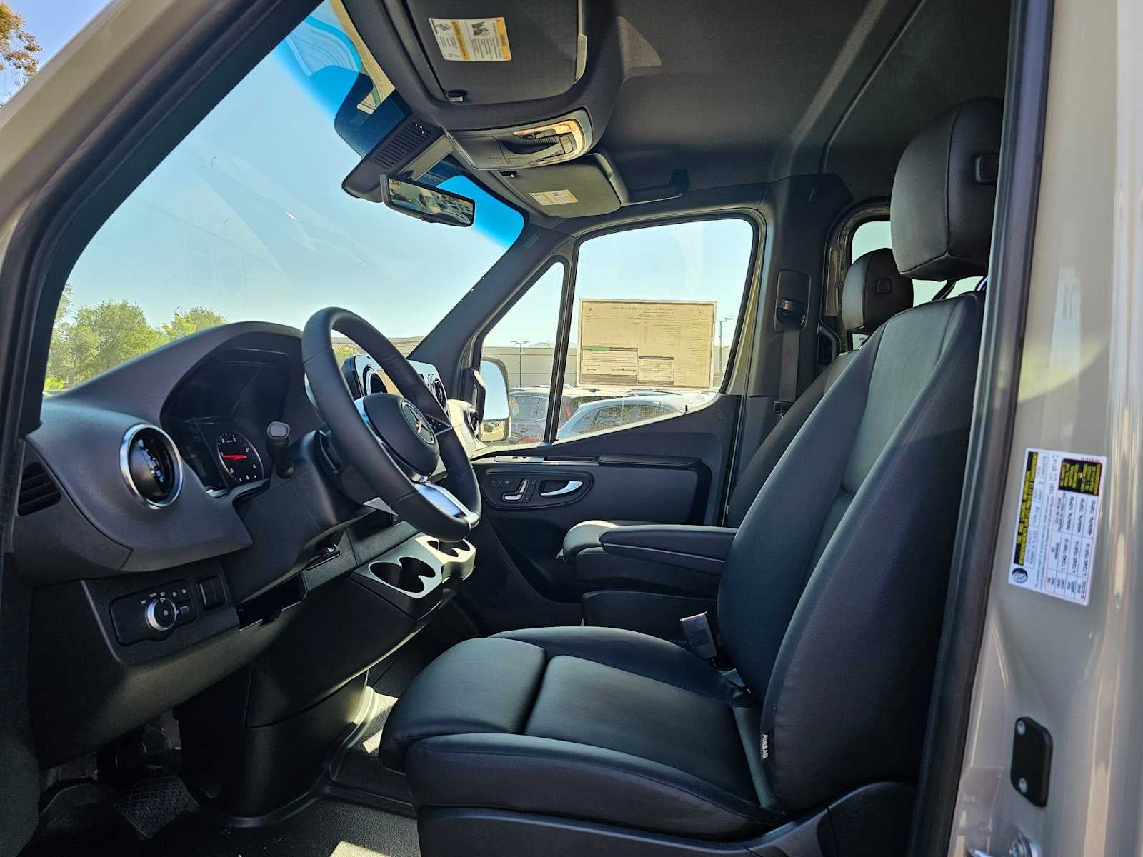 2026 Mercedes-Benz Sprinter Passenger Van 2500 Standard Roof I4 Diesel HO 144 AWD