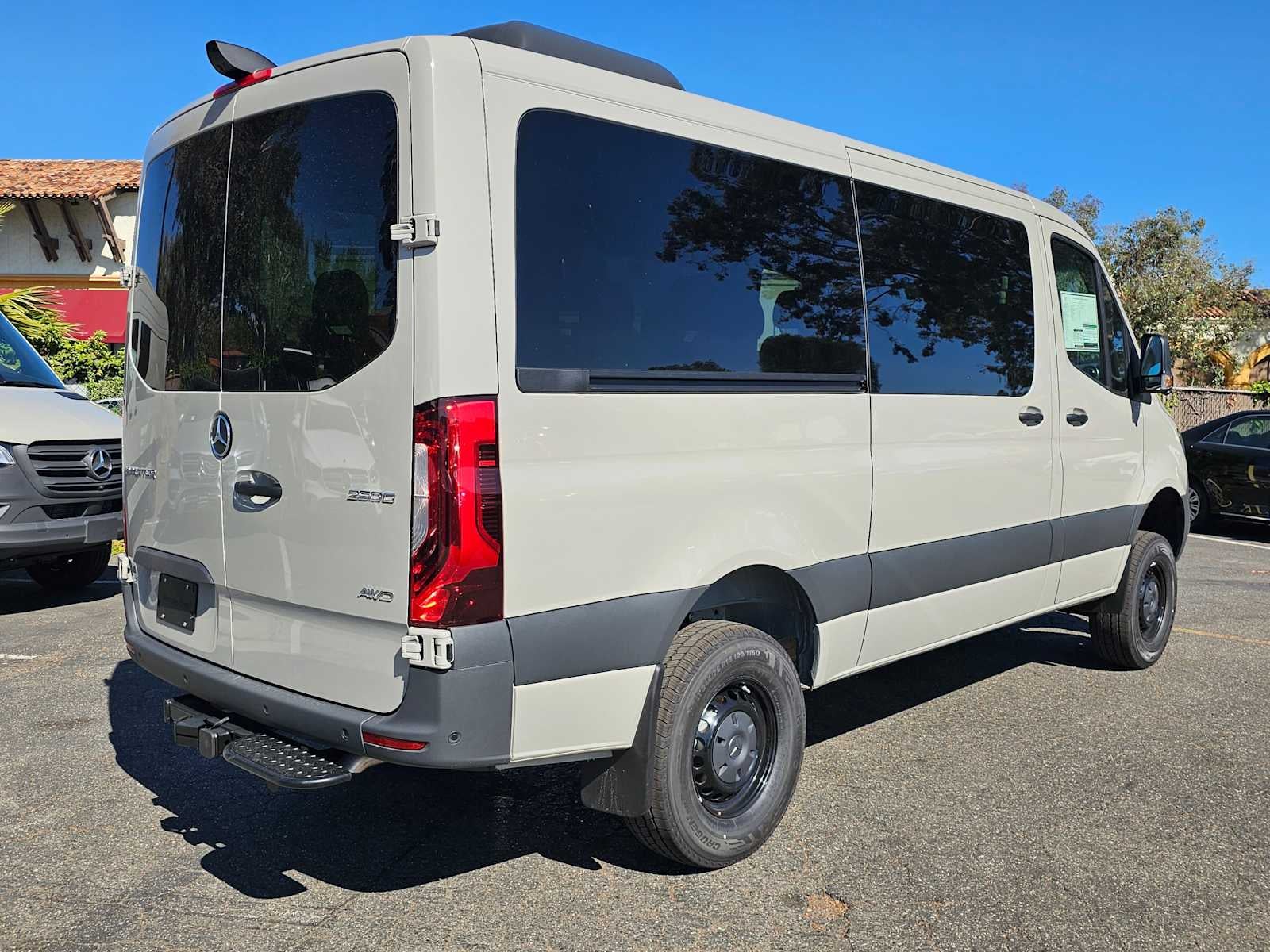 2026 Mercedes-Benz Sprinter Passenger Van 2500 Standard Roof I4 Diesel HO 144 AWD