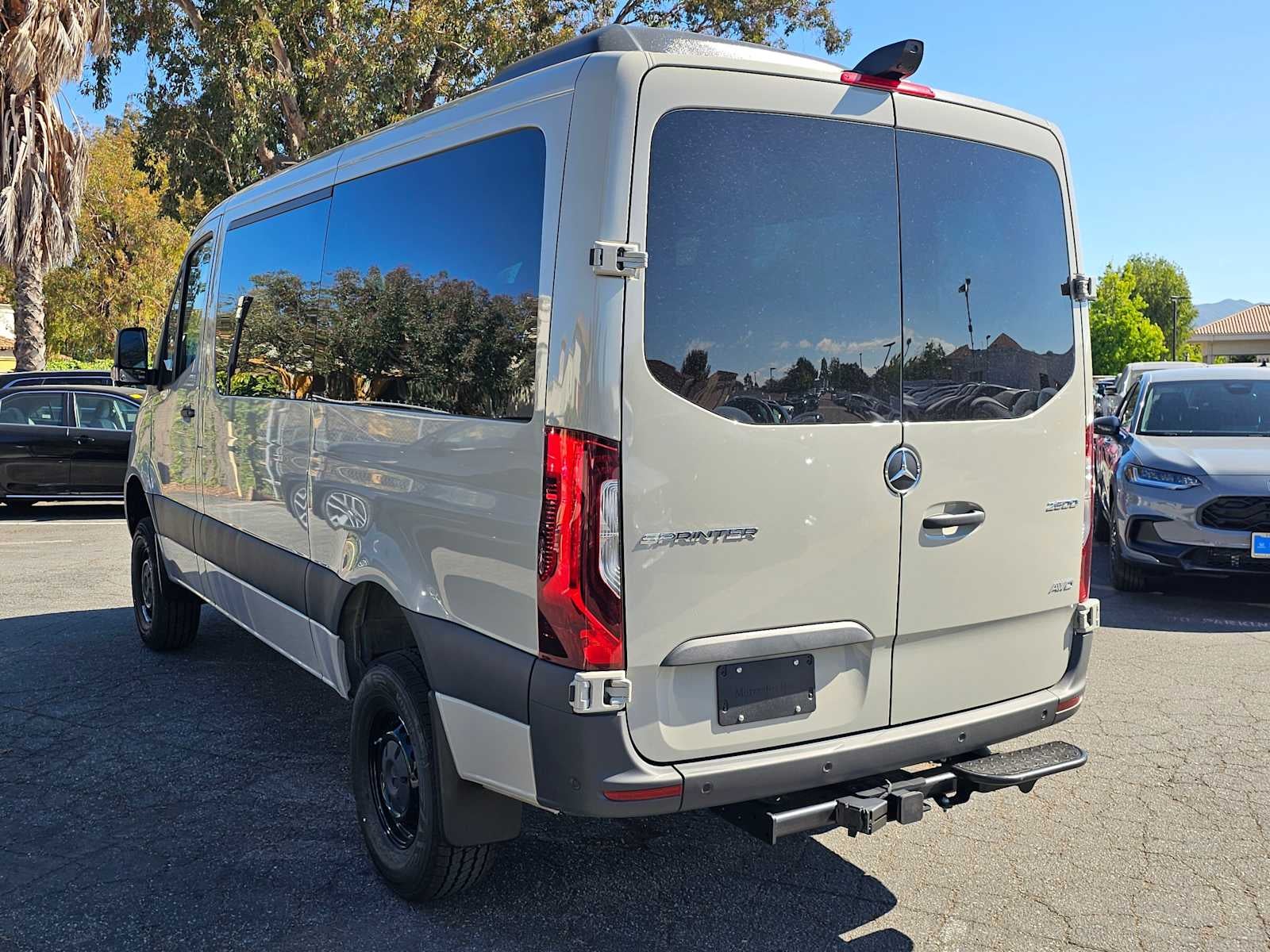 2026 Mercedes-Benz Sprinter Passenger Van 2500 Standard Roof I4 Diesel HO 144 AWD