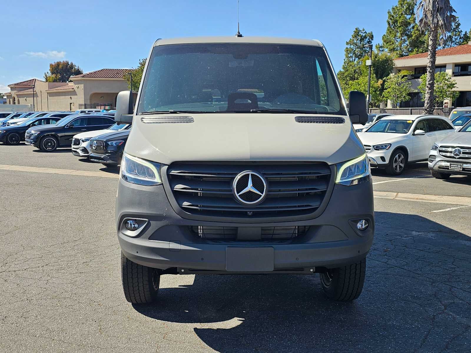 2026 Mercedes-Benz Sprinter Passenger Van 2500 Standard Roof I4 Diesel HO 144 AWD
