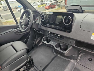 2026 Mercedes-Benz Sprinter Passenger 2500 High Roof I4 Diesel HO 170 RWD