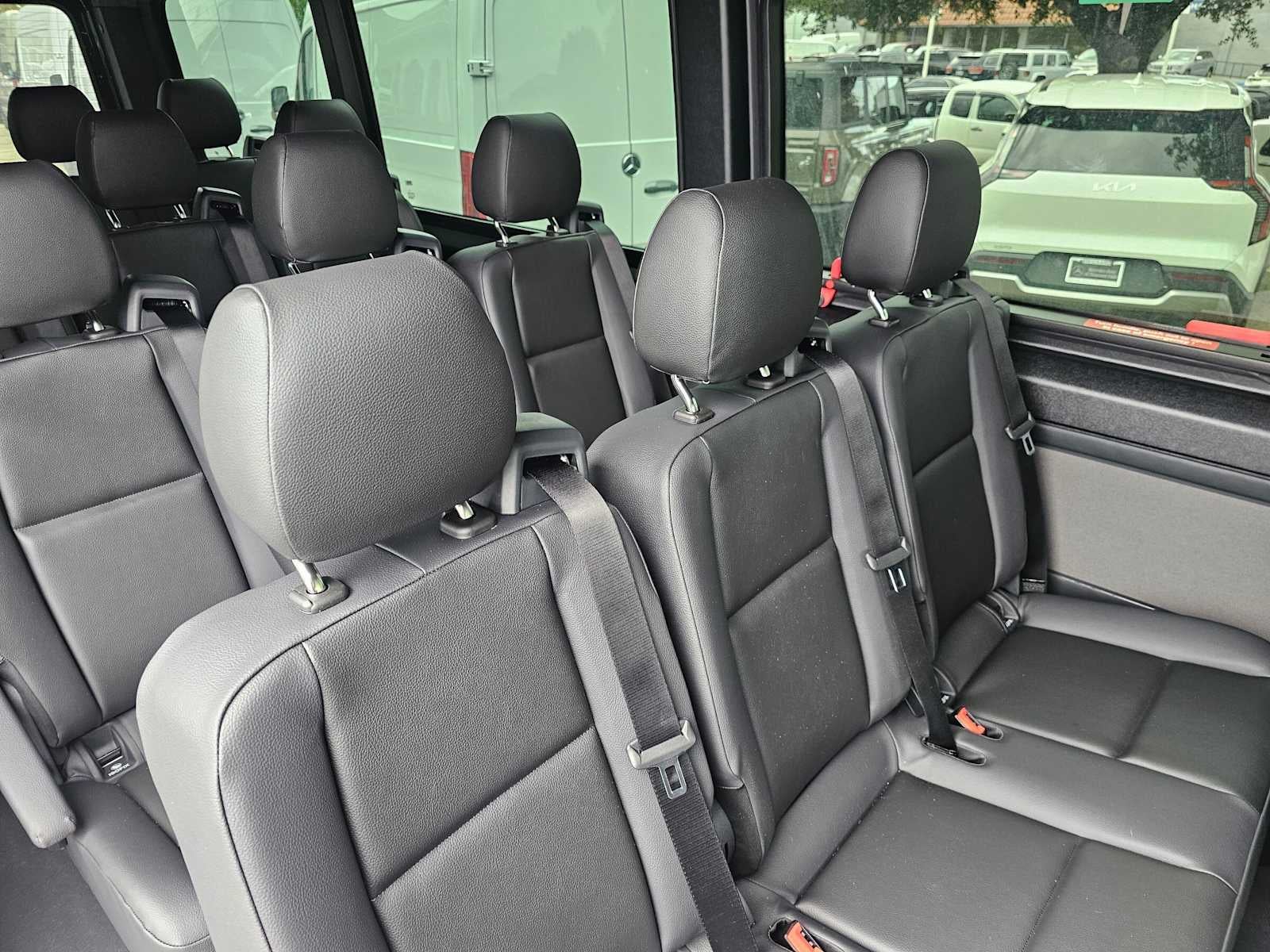 2026 Mercedes-Benz Sprinter Passenger 2500 High Roof I4 Diesel HO 170 RWD